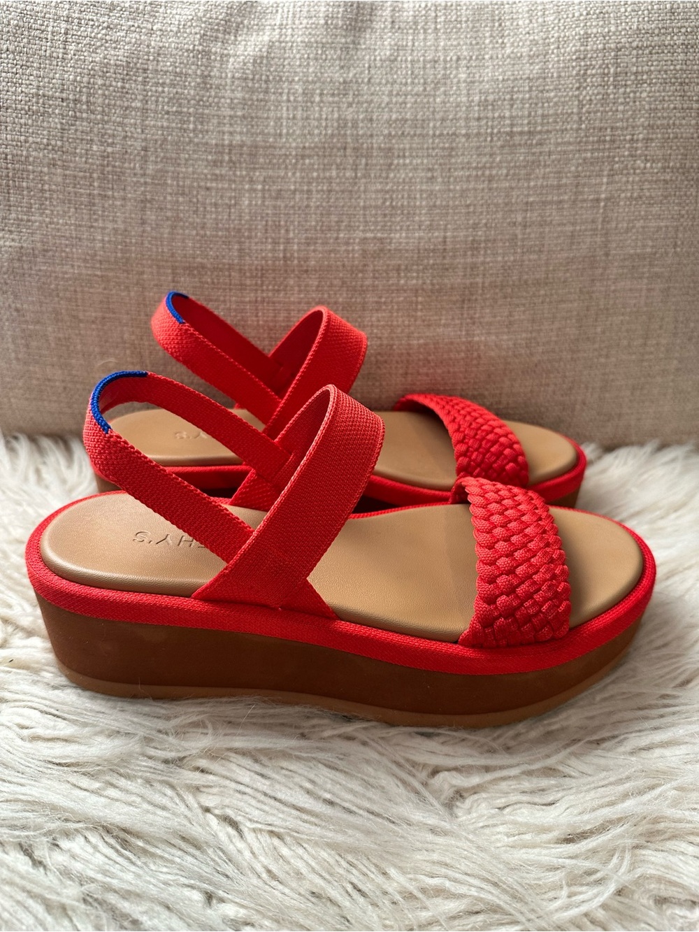 Rothy's The Lightweight Wedge Platform Sandal in Red Hot ♥️ Women’s size 6.5 - Picture 9 of 12